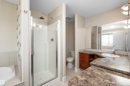 65 Lakewood Boulevard, Beaumont, AB - Indoor Photo Showing Bathroom