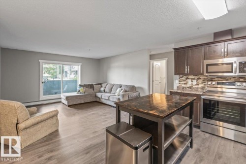 #116 9910 107 St, Morinville, AB - Indoor