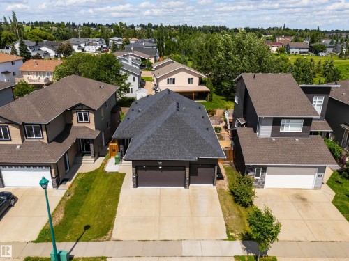18 Lakevista Point(E), Beaumont, AB - Outdoor With Facade