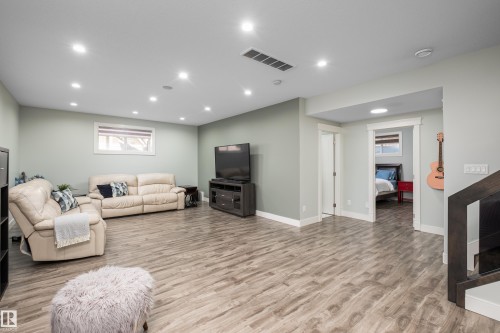 18 Lakevista Point(E), Beaumont, AB - Indoor Photo Showing Basement