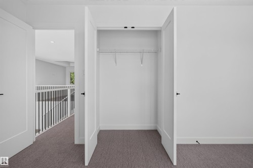 5130 Cawsey Bend Sw, Edmonton, AB - Indoor Photo Showing Other Room
