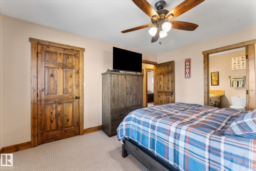 804 Graybriar Green, Stony Plain, AB - Indoor Photo Showing Bedroom