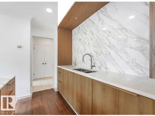 #601 11826 100 Av Nw, Edmonton, AB - Indoor Photo Showing Kitchen With Double Sink