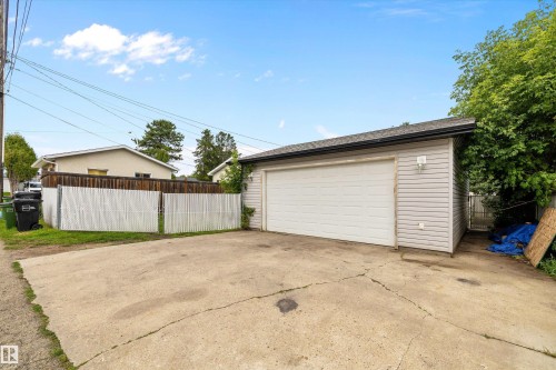 14220 58 Street Nw, Edmonton, AB - Outdoor With Exterior