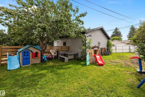 14220 58 Street Nw, Edmonton, AB - Outdoor