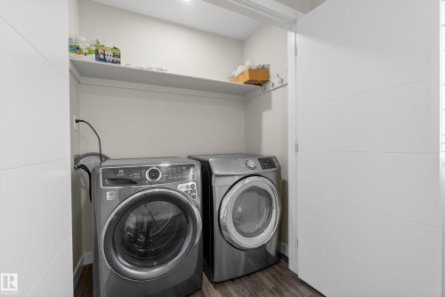 14921 90 Avenue Nw, Edmonton, AB - Indoor Photo Showing Laundry Room