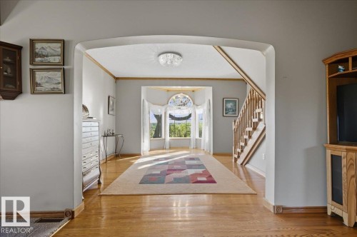 5001 42 Avenue, Wetaskiwin, AB - Indoor