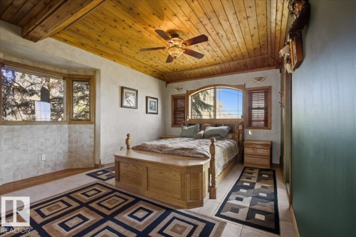 5001 42 Avenue, Wetaskiwin, AB - Indoor Photo Showing Bedroom