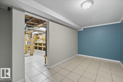 5001 42 Avenue, Wetaskiwin, AB - Indoor Photo Showing Other Room