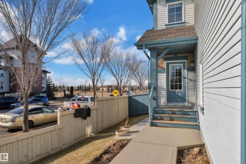 6156 11 Avenue Sw, Edmonton, AB - Outdoor