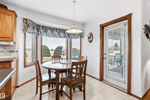 115 Aspen Ridge Crescent, Wetaskiwin, AB - Indoor Photo Showing Dining Room
