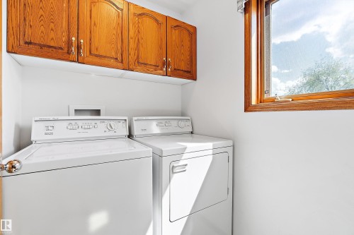 115 Aspen Ridge Crescent, Wetaskiwin, AB - Indoor Photo Showing Laundry Room