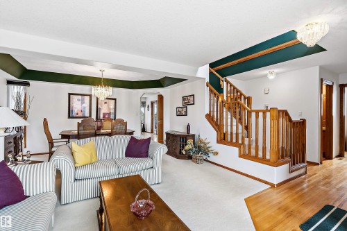 115 Aspen Ridge Crescent, Wetaskiwin, AB - Indoor Photo Showing Living Room