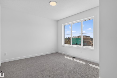 273 Paterson Link Sw, Edmonton, AB - Indoor Photo Showing Other Room