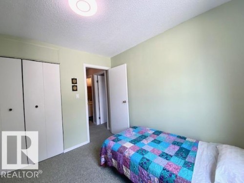 112 Centennial Drive, Wetaskiwin, AB - Indoor Photo Showing Bedroom