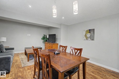 15868 10 Avenue Sw, Edmonton, AB - Indoor Photo Showing Dining Room