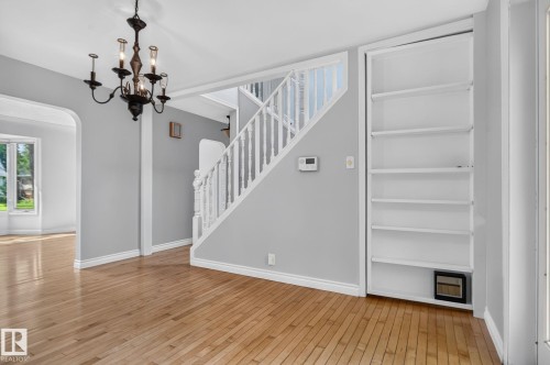 10508 67 Avenue Nw, Edmonton, AB - Indoor Photo Showing Other Room
