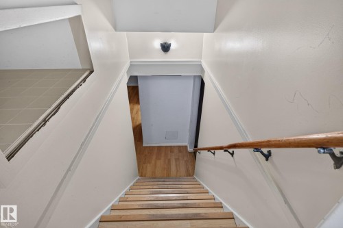 10508 67 Avenue Nw, Edmonton, AB - Indoor Photo Showing Other Room