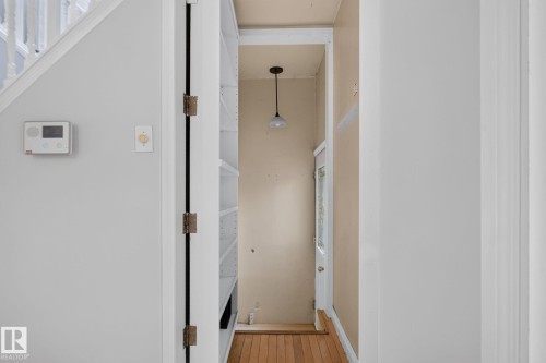 10508 67 Avenue Nw, Edmonton, AB - Indoor Photo Showing Other Room