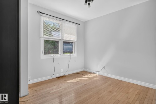 10508 67 Avenue Nw, Edmonton, AB - Indoor Photo Showing Other Room