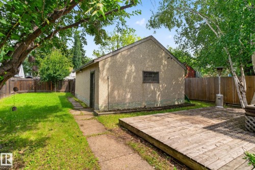 10508 67 Avenue Nw, Edmonton, AB - Outdoor