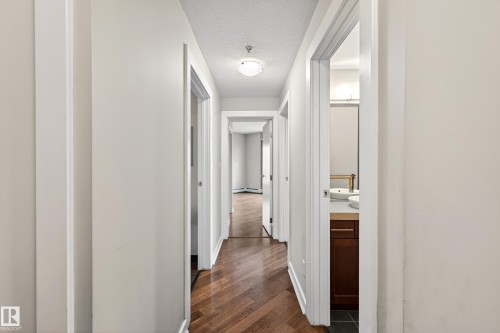#3002 10152 104 St Nw, Edmonton, AB - Indoor Photo Showing Other Room