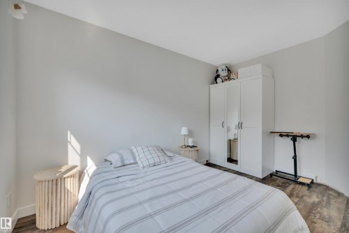 #58 9535 217 St Nw, Edmonton, AB - Indoor Photo Showing Bedroom