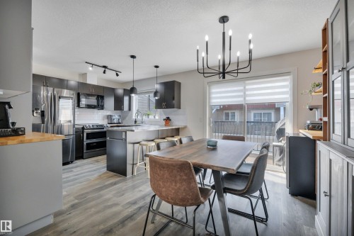 #58 9535 217 St Nw, Edmonton, AB - Indoor