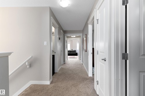 1312 26 Avenue Nw, Edmonton, AB - Indoor Photo Showing Other Room