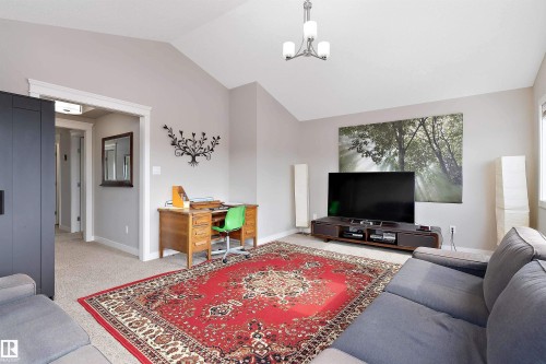 1312 26 Avenue Nw, Edmonton, AB - Indoor Photo Showing Living Room