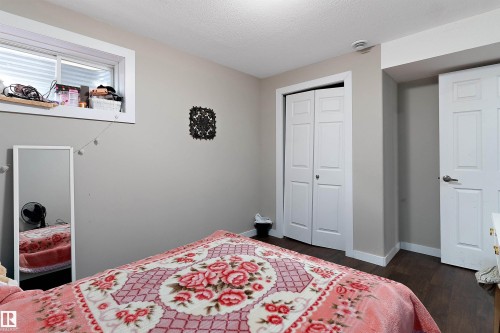 1312 26 Avenue Nw, Edmonton, AB - Indoor Photo Showing Bedroom