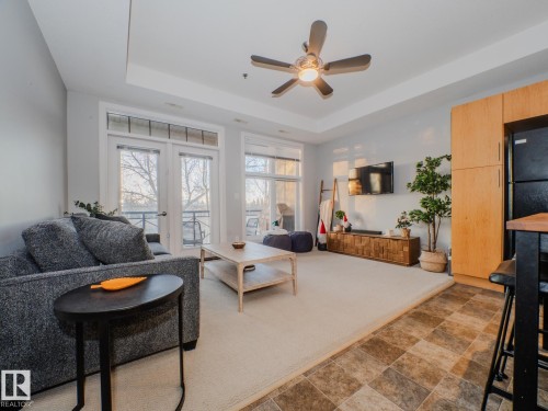 #310 10808 71 Av Nw, Edmonton, AB - Indoor Photo Showing Living Room