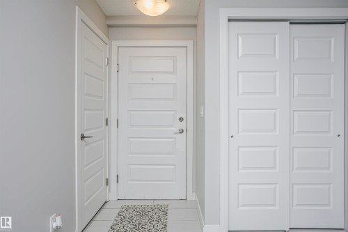 #229 5151 Windermere Bv Sw, Edmonton, AB - Indoor Photo Showing Other Room