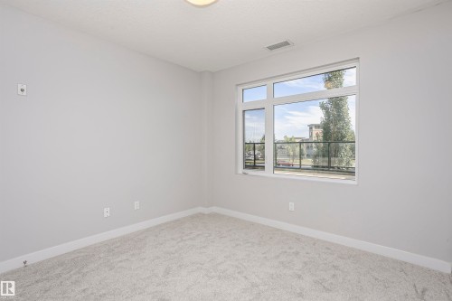 #229 5151 Windermere Bv Sw, Edmonton, AB - Indoor Photo Showing Other Room