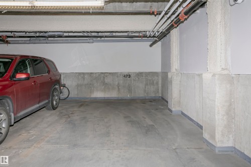 #229 5151 Windermere Bv Sw, Edmonton, AB - Indoor Photo Showing Garage