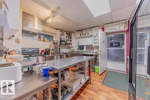 4912 50 Street, Egremont, AB - Indoor