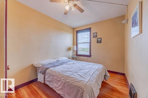 4912 50 Street, Egremont, AB - Indoor Photo Showing Bedroom