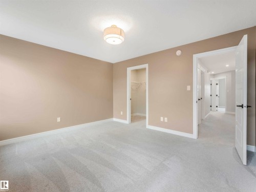 19310 26A Ave Nw, Edmonton, AB - Indoor Photo Showing Other Room