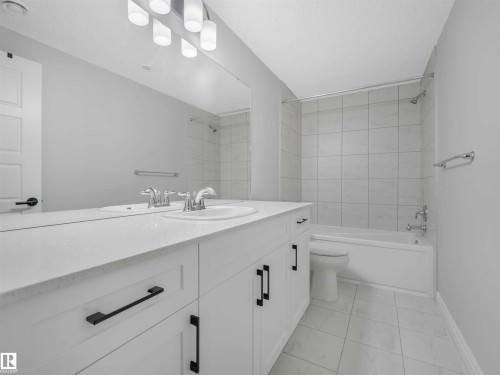 19310 26A Ave Nw, Edmonton, AB - Indoor Photo Showing Bathroom