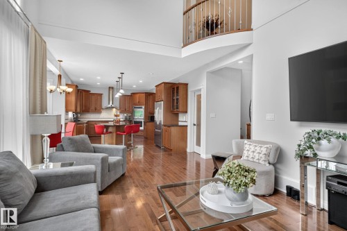 2489 Martell Crescent Nw, Edmonton, AB - Indoor Photo Showing Living Room