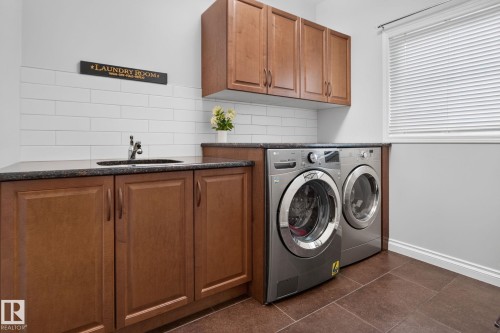 2489 Martell Crescent Nw, Edmonton, AB - Indoor Photo Showing Laundry Room