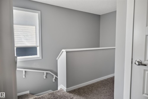 4218 Alexander Bay Sw, Edmonton, AB - Indoor Photo Showing Other Room