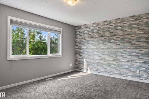 4218 Alexander Bay Sw, Edmonton, AB - Indoor Photo Showing Other Room