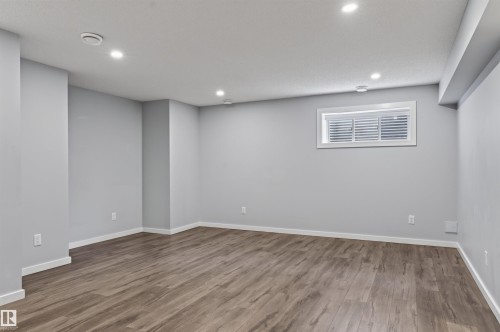 4218 Alexander Bay Sw, Edmonton, AB - Indoor Photo Showing Other Room