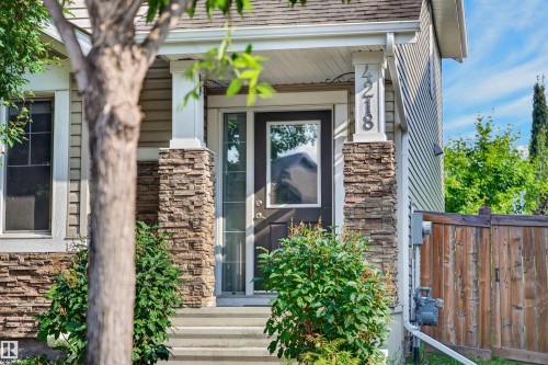 4218 Alexander Bay Sw, Edmonton, AB - Outdoor With Facade