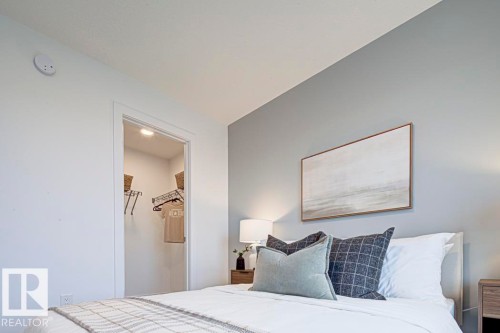 4570 Chegwin Wynd Sw, Edmonton, AB - Indoor Photo Showing Bedroom