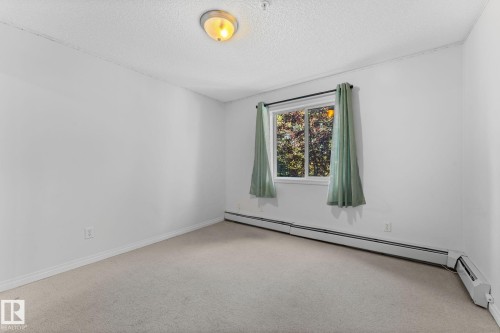 #417 11325 83 St Nw, Edmonton, AB - Indoor Photo Showing Other Room