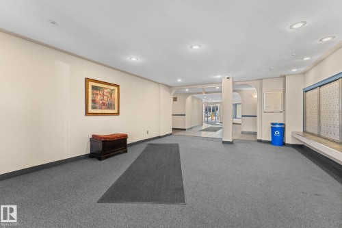 #417 11325 83 St Nw, Edmonton, AB - Indoor Photo Showing Other Room