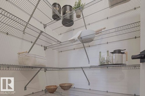 1158 South Creek Wynd, Stony Plain, AB - Indoor With Storage