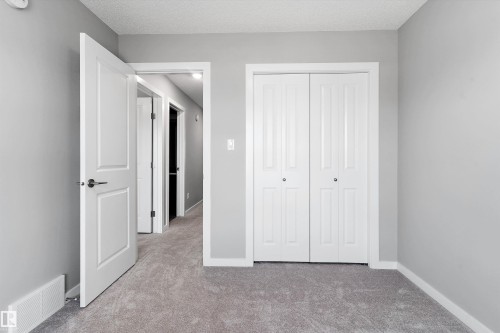 15927 13 Avenue Sw, Edmonton, AB - Indoor